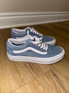 Vans Sneakers in Light Blue with White Stripe. Worn once. Mens 5.5 womans 7